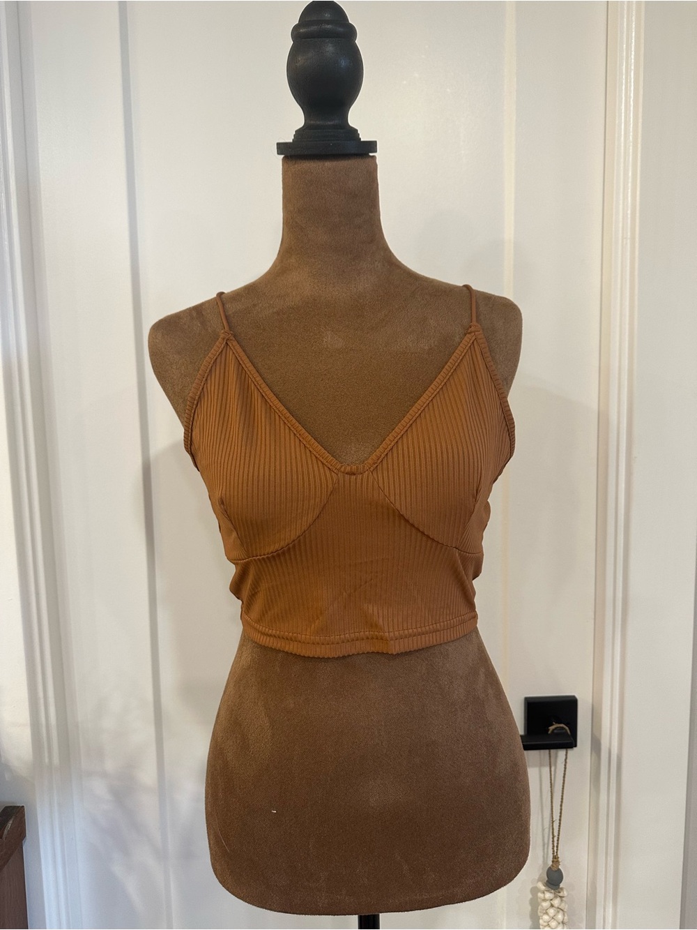 Ribbed Spaghetti Strap Crop Top in Rust